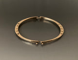Bracelet 14k Gold Hinged with Peg accent