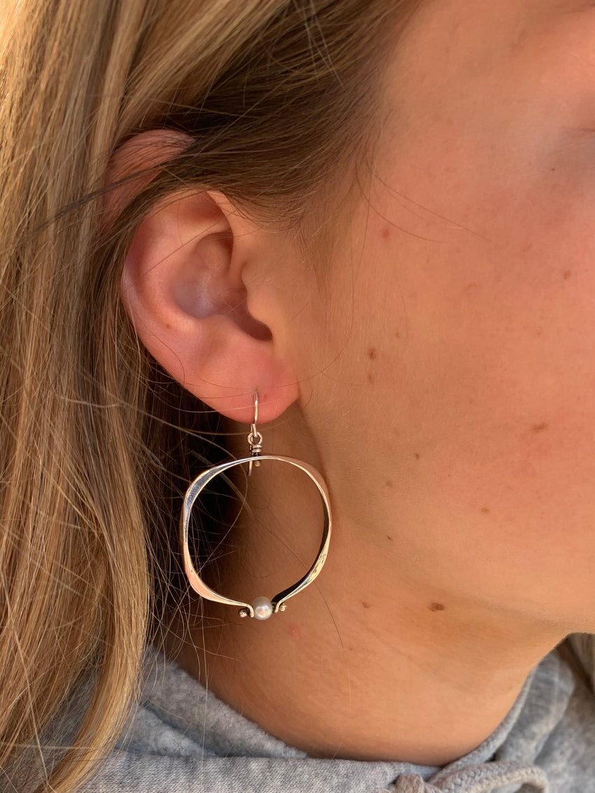 Sterling Silver Medium Loop Square Shape Earrings with Pearl